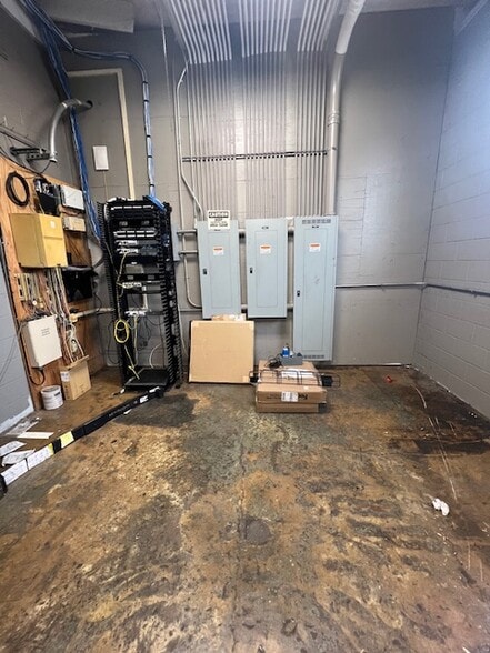 More Photos Of 143 N Hwy 331, Russellville Industrial For Sale