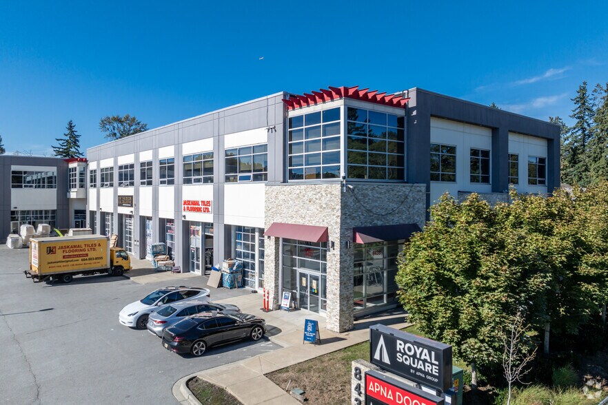 More Photos Of 8433 132 St, Surrey Light Distribution For Lease