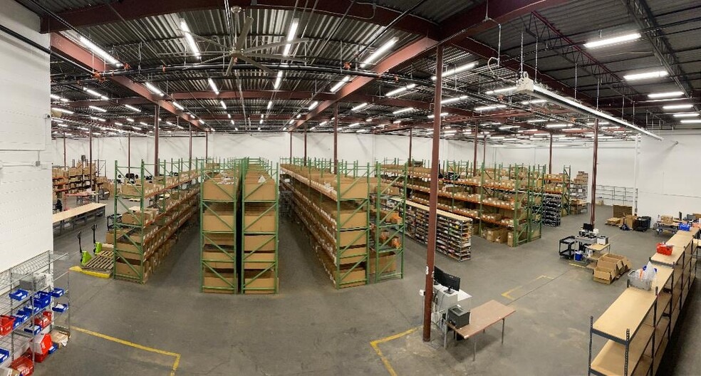 More Photos Of 1545 Hansford St, Charleston Light Distribution For Sale