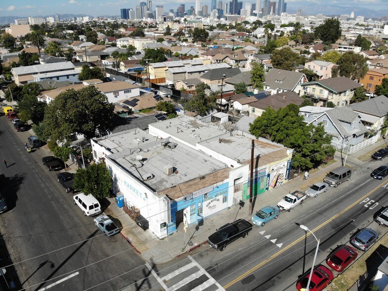 More Photos Of 1275 E 25th St, Los Angeles Apartments For Sale