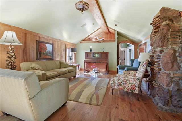 More Photos Of 4347 W 41st St, Tulsa Hospitality For Sale