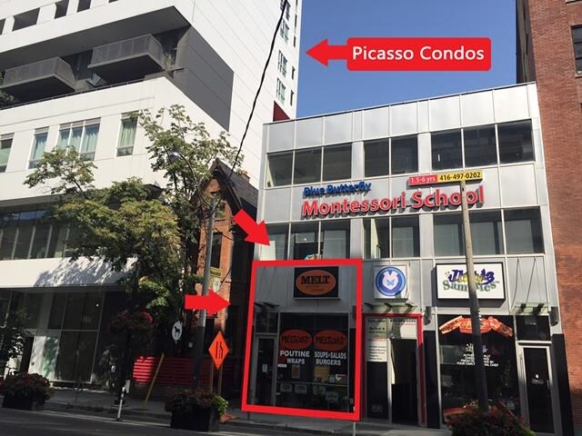 Primary Photo Of 300-302 Richmond St W, Toronto Storefront Retail Office For Lease