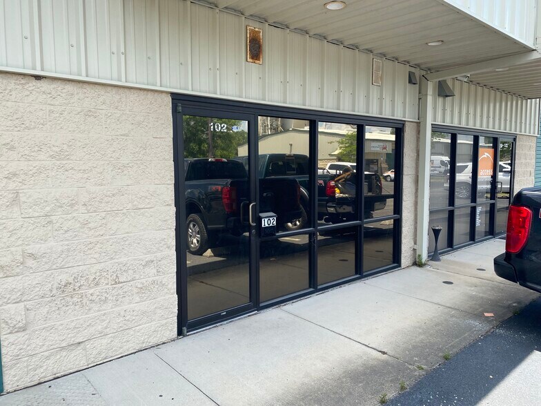 More Photos Of 6973 Highway Ave, Jacksonville Warehouse For Sale
