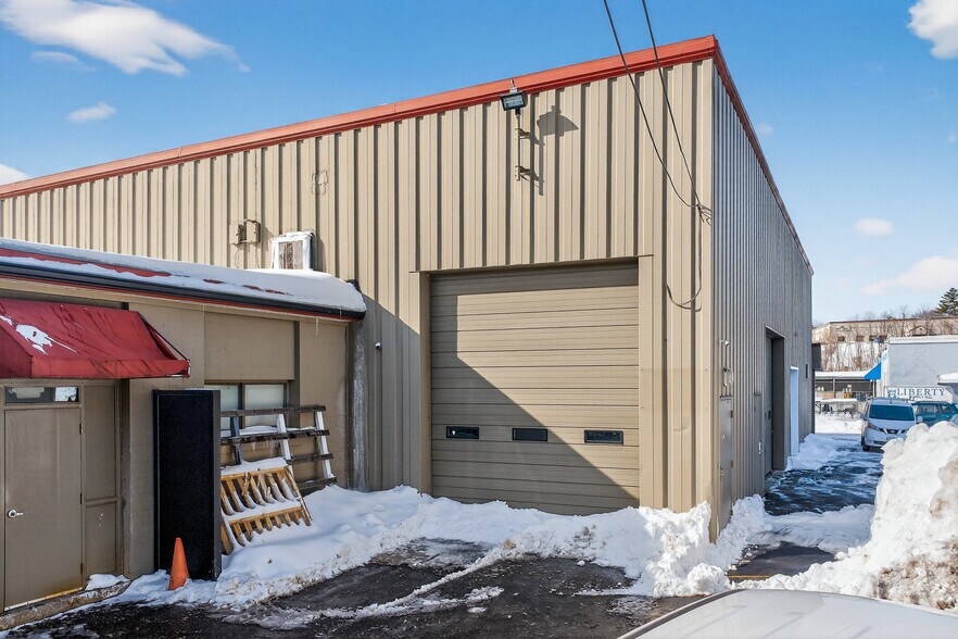 More Photos Of 155 Hamilton St, Leominster Manufacturing For Sale