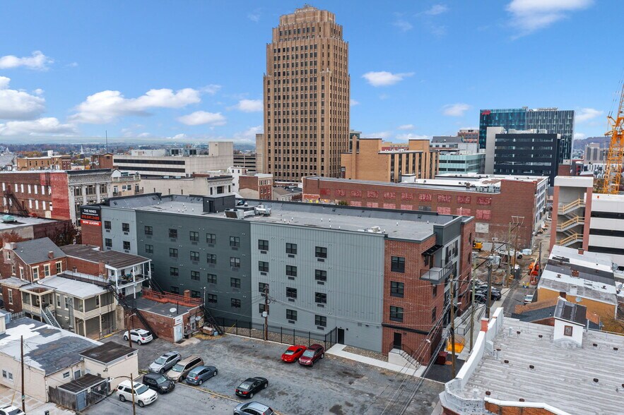 More Photos Of 962 W Hamilton St, Allentown Storefront Retail Residential For Lease