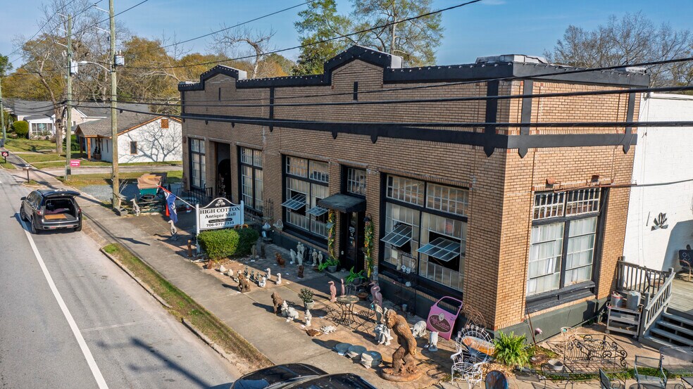 More Photos Of 18109 Main St, Woodbury Storefront Retail Office For Sale