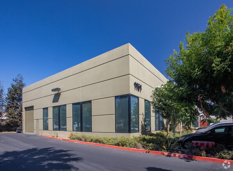 More Photos Of 1151 Ringwood Ct, San Jose Light Manufacturing For Lease