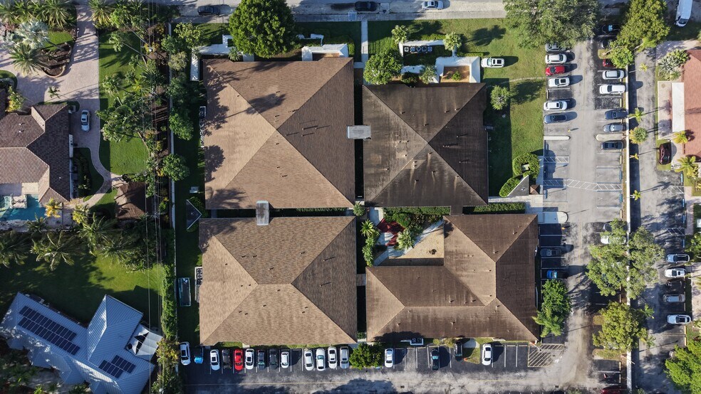 More Photos Of 8525 SW 92nd St, Miami Office For Sale