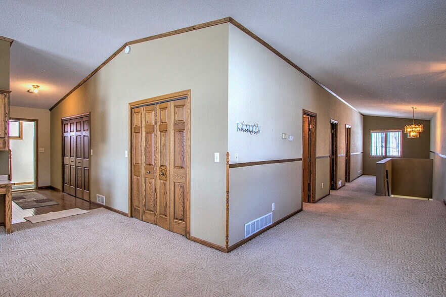 More Photos Of 31886 County Road 3, Eagle Bend Showroom For Sale