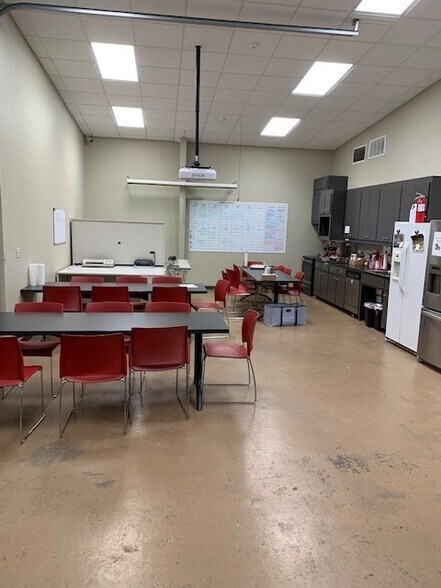 More Photos Of 8377 Picardy Ave, Baton Rouge Medical For Lease