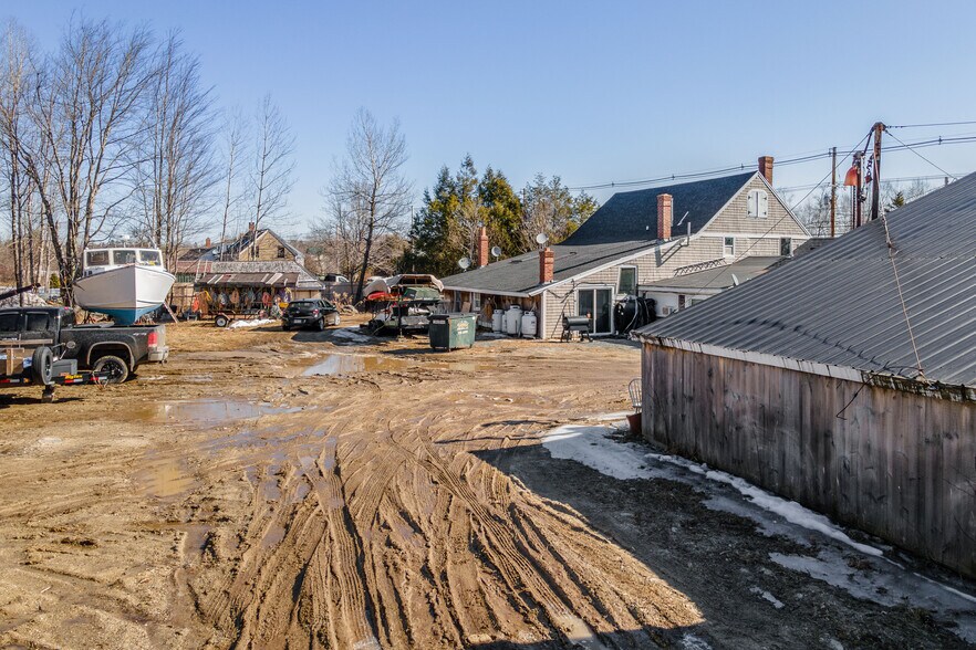 More Photos Of 176 Ellsworth Rd, Blue Hill Flex For Sale