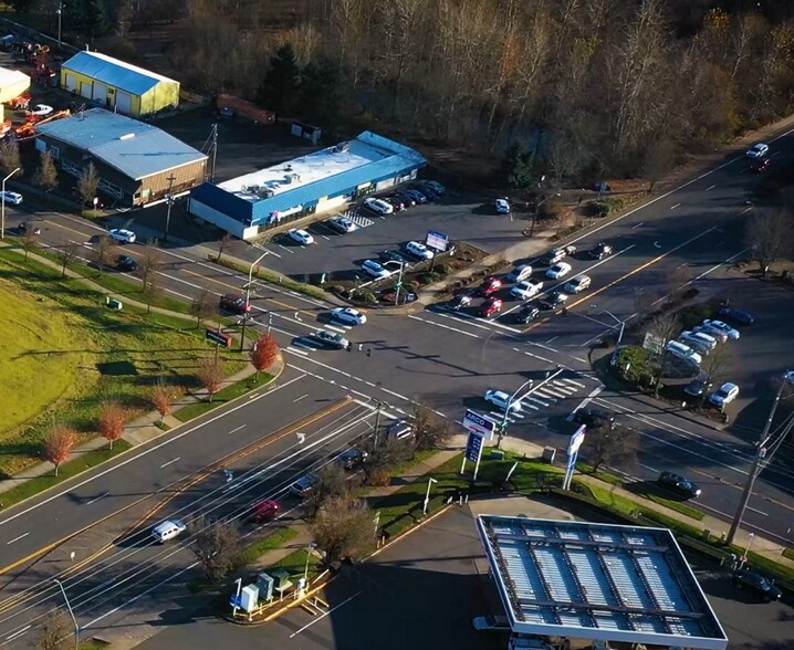More Photos Of 1717-1723 NE Andresen Rd, Vancouver Freestanding For Lease
