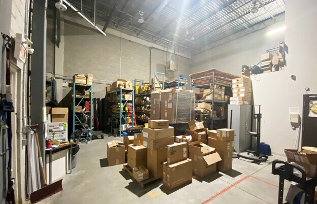 More Photos Of 6201 Highway 7, Vaughan Warehouse For Lease