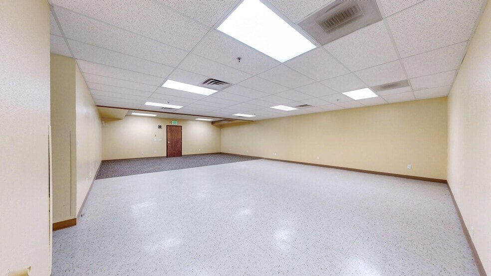 More Photos Of 231 W 67th Ct, Loveland Office For Lease