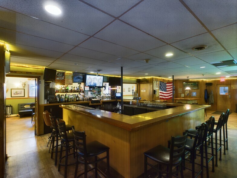 More Photos Of 159 Rockland Rd, Roscoe Hotel For Sale