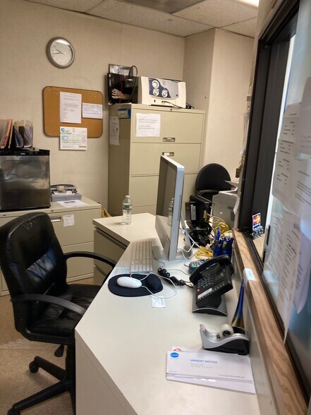 More Photos Of 1003-1031 McBride Ave, Woodland Park Medical For Lease