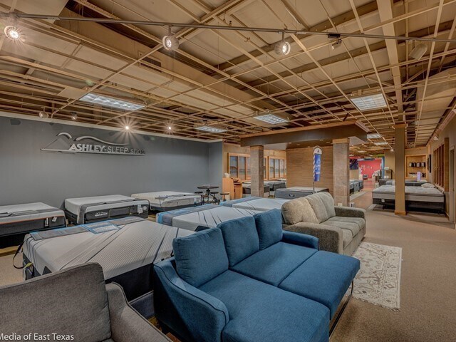 More Photos Of 425 W Gibson St, Jasper Freestanding For Sale