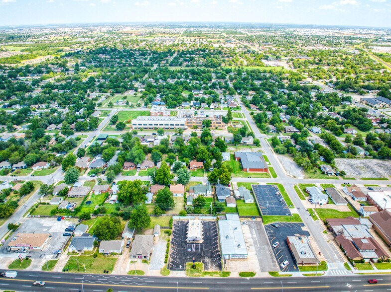 More Photos Of 1215 W Britton Rd, Oklahoma City Auto Dealership For Sale