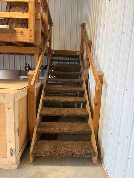 More Photos Of 2414 Batestown Rd, Danville Flex For Sale