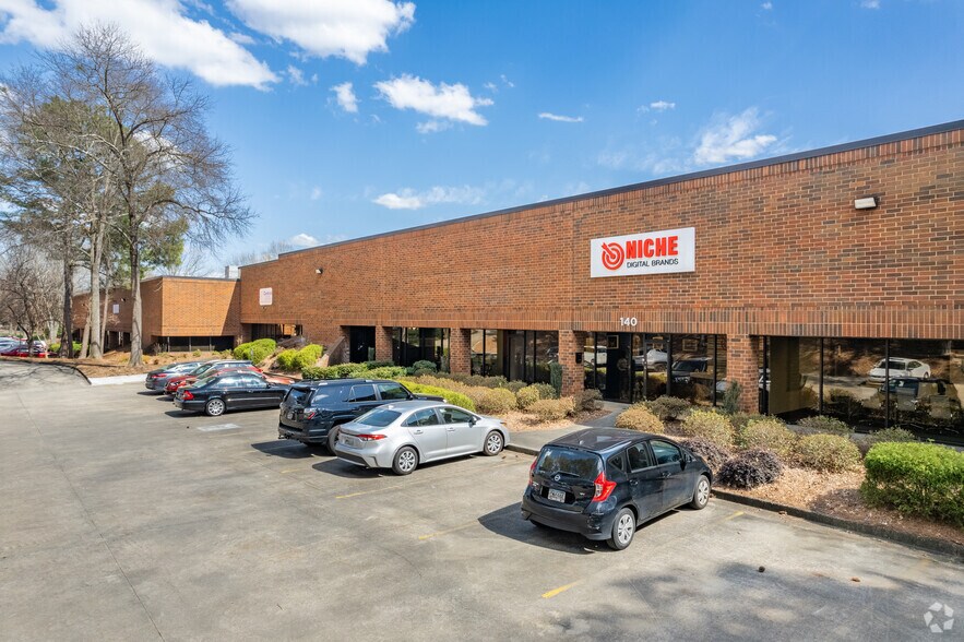 Primary Photo Of 5730 Oakbrook Pky, Norcross Distribution For Lease
