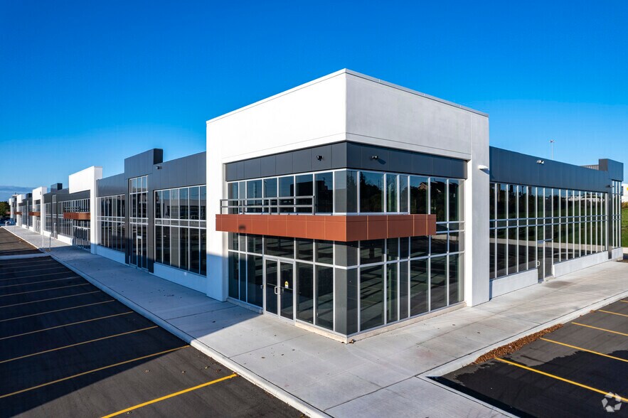 More Photos Of 3185 Harvester Rd, Burlington Unknown For Lease
