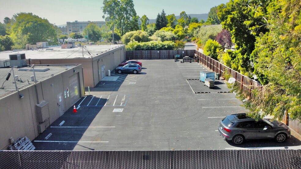More Photos Of 797 San Antonio Rd, Palo Alto Office For Lease