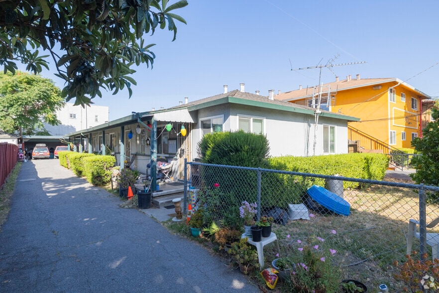Primary Photo Of 1073 N 5th St, San Jose Apartments For Sale