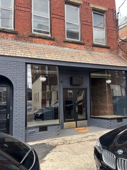 More Photos Of 10 Commerce St, Norwalk Storefront Retail Residential For Sale