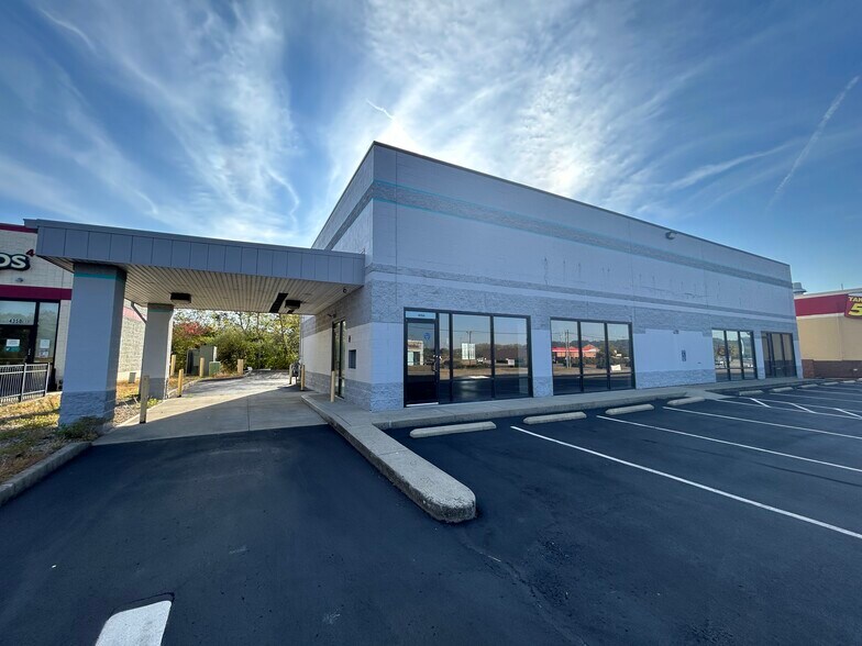 More Photos Of 4170 Hamilton Cleves Rd, Cleves Freestanding For Sale