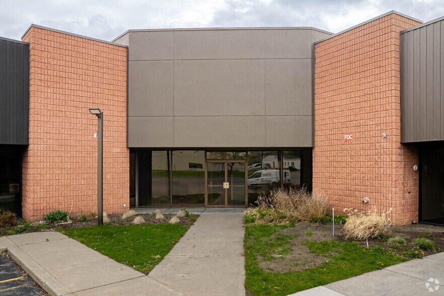 More Photos Of 105 Despatch Dr, East Rochester Office For Sale