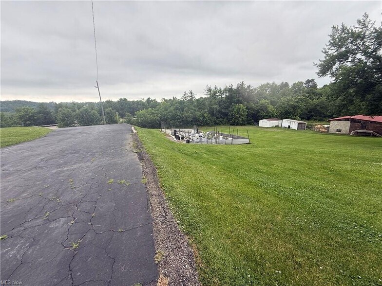 More Photos Of 6405 Glenn Hwy, Cambridge Hotel For Sale
