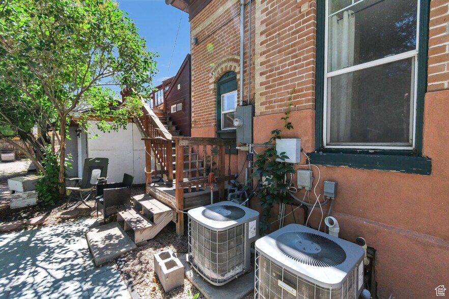 More Photos Of 310 N Main St, Monroe Hotel For Sale