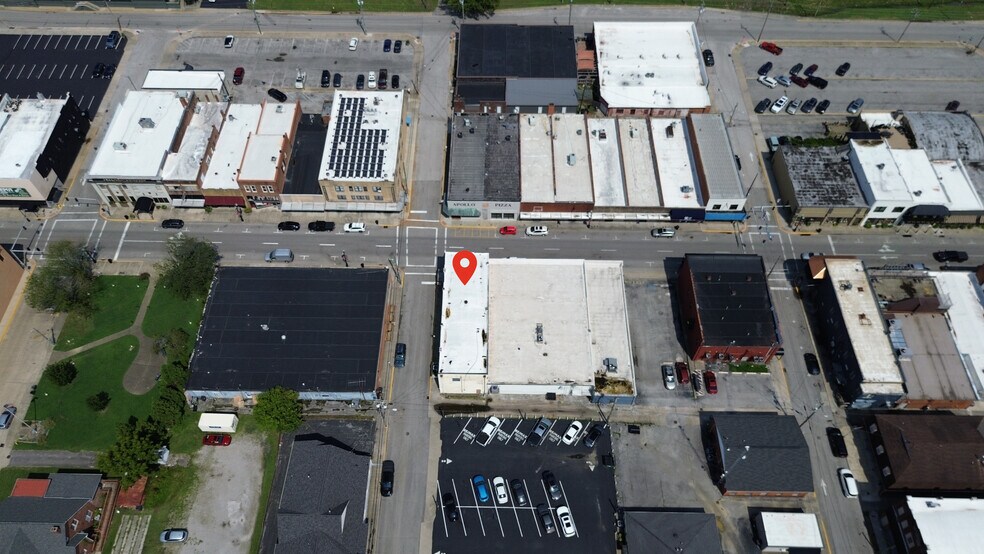 More Photos Of 200 S Main St, Corbin General Retail For Sale