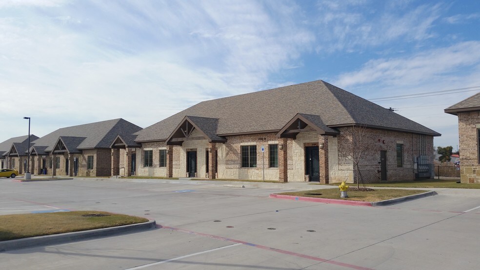 More Photos Of 9300 John Hickman Pky, Frisco Medical For Lease
