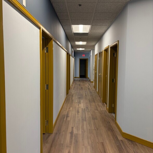 More Photos Of 1025 Berkshire Blvd, Wyomissing Medical For Lease