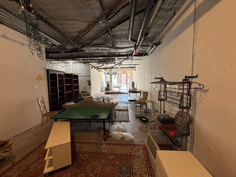 More Photos Of 303 Wythe Ave, Brooklyn Apartments For Lease