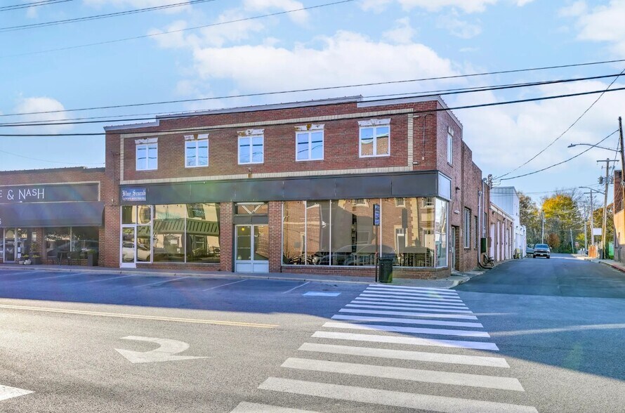 More Photos Of 22675 Washington St, Leonardtown General Retail For Lease