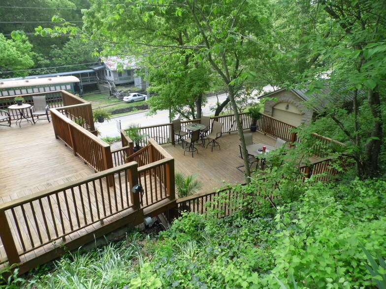 More Photos Of 75 Hillside Ave, Eureka Springs Hospitality For Sale