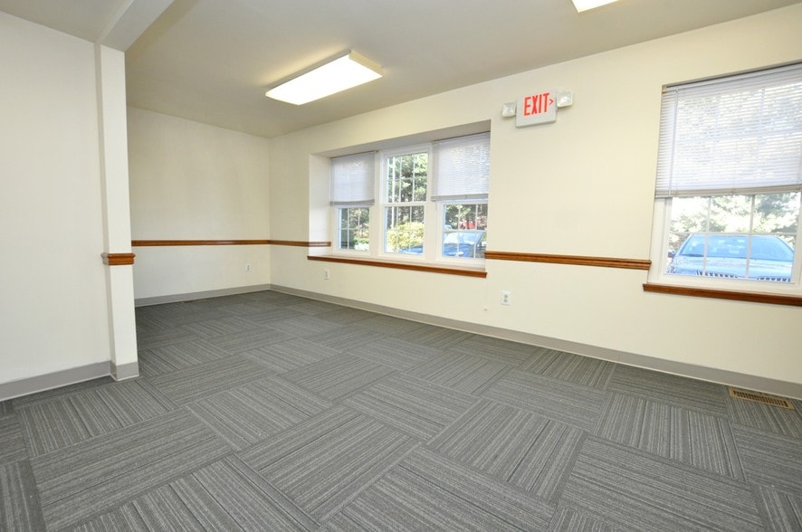 More Photos Of 710 E Main St, Moorestown Unknown For Lease
