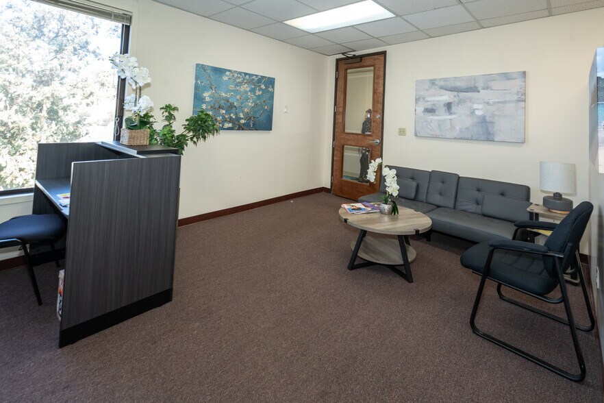 More Photos Of 24 Professional Center Pky, San Rafael Medical For Sale