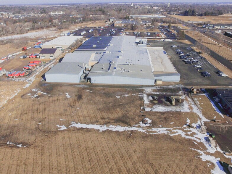 More Photos Of 1185 S Knowles Ave, New Richmond Manufacturing For Sale
