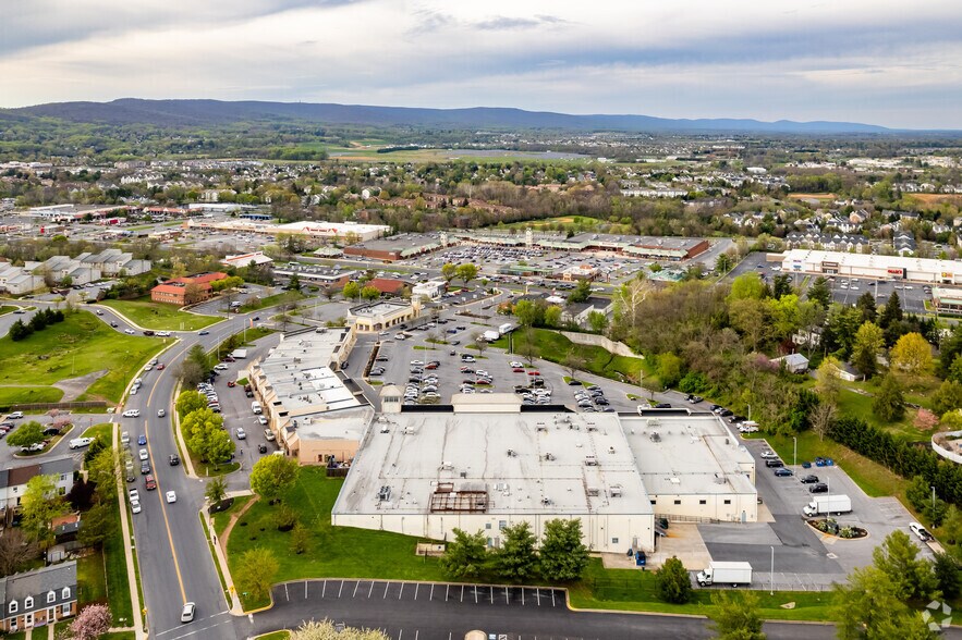 More Photos Of 1080 W Patrick St, Frederick Unknown For Lease