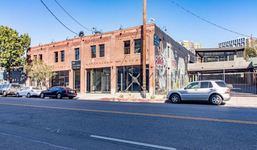 More Photos Of 158-160 Glendale Blvd, Los Angeles Office For Sale