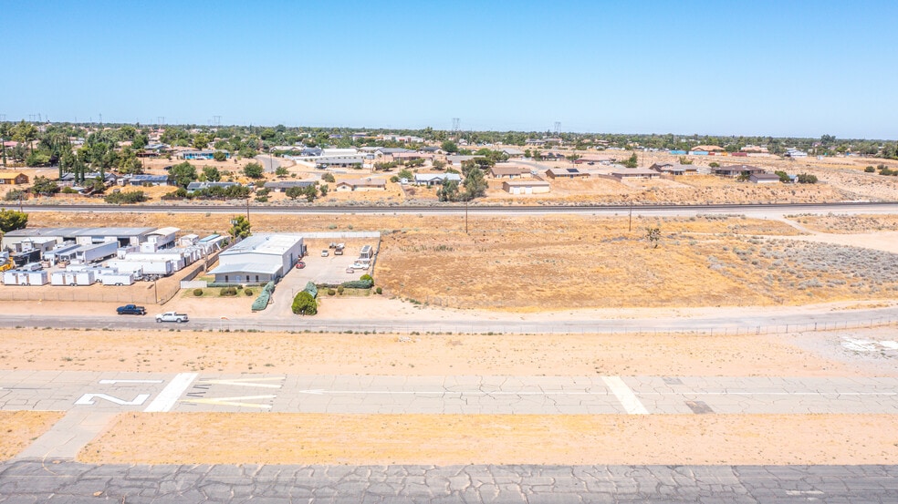 More Photos Of 7146 E Santa Fe Ave, Hesperia Warehouse For Lease