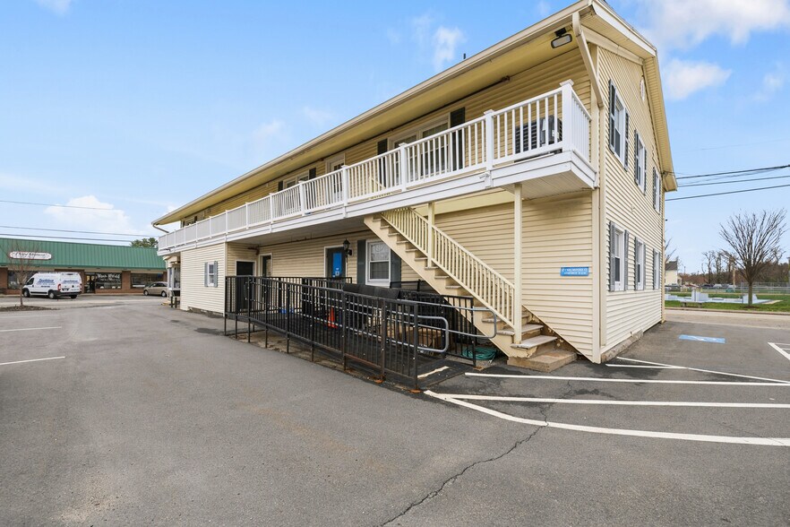 More Photos Of 47 Chelmsford St, Chelmsford Storefront Retail Residential For Sale