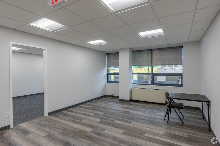 More Photos Of 235-237 Mamaroneck Ave, White Plains Office For Lease