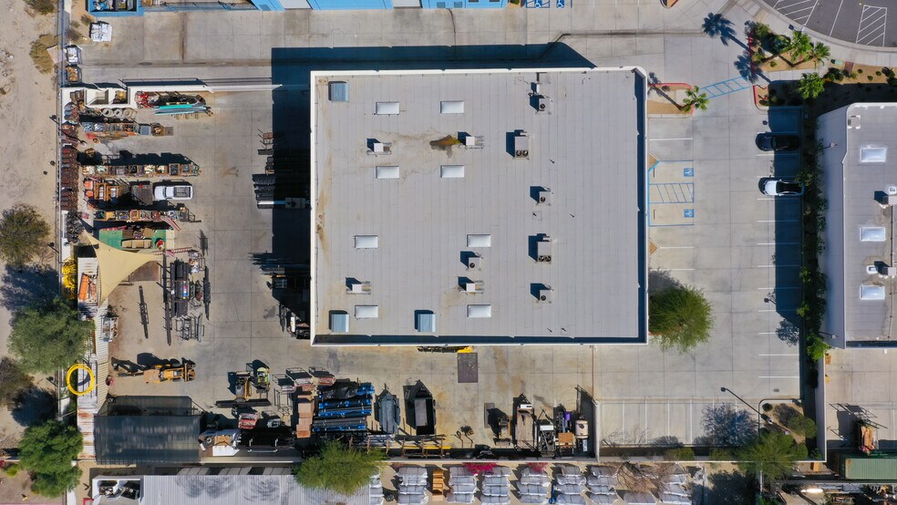 More Photos Of 31065 Plantation Dr, Thousand Palms Warehouse For Sale
