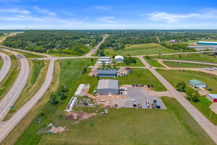 More Photos Of 411 Lorry St, Amherst Manufacturing For Lease