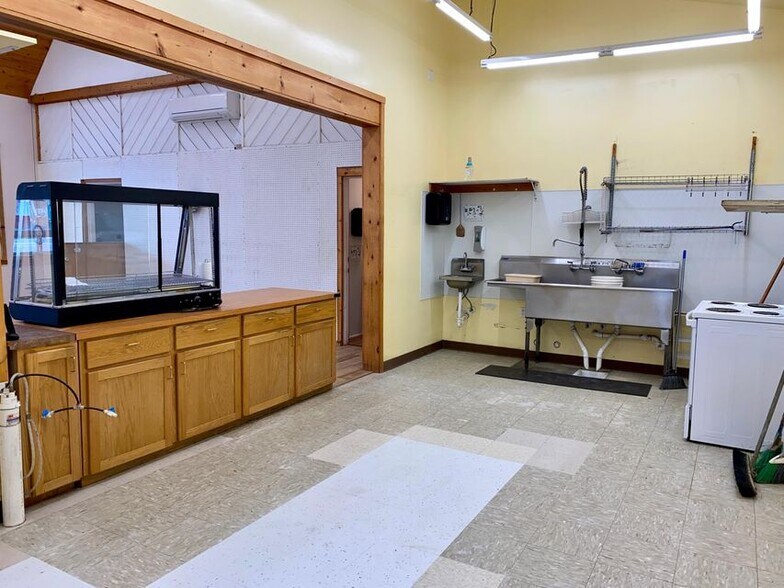 More Photos Of 31020 Highway 101, Hebo Storefront For Sale