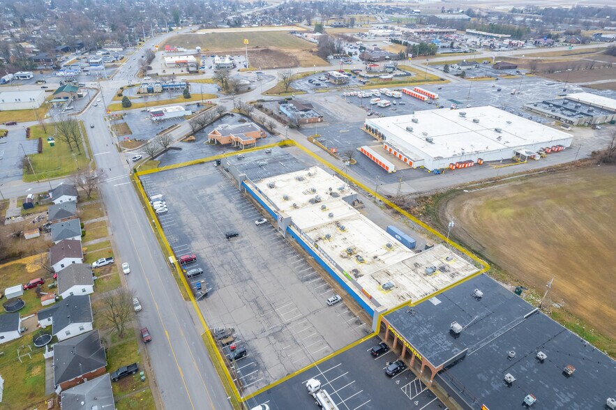 More Photos Of 1300 Carter Rd, Owensboro Storefront For Sale